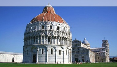 Der Campo dei Miracoli in Pisa